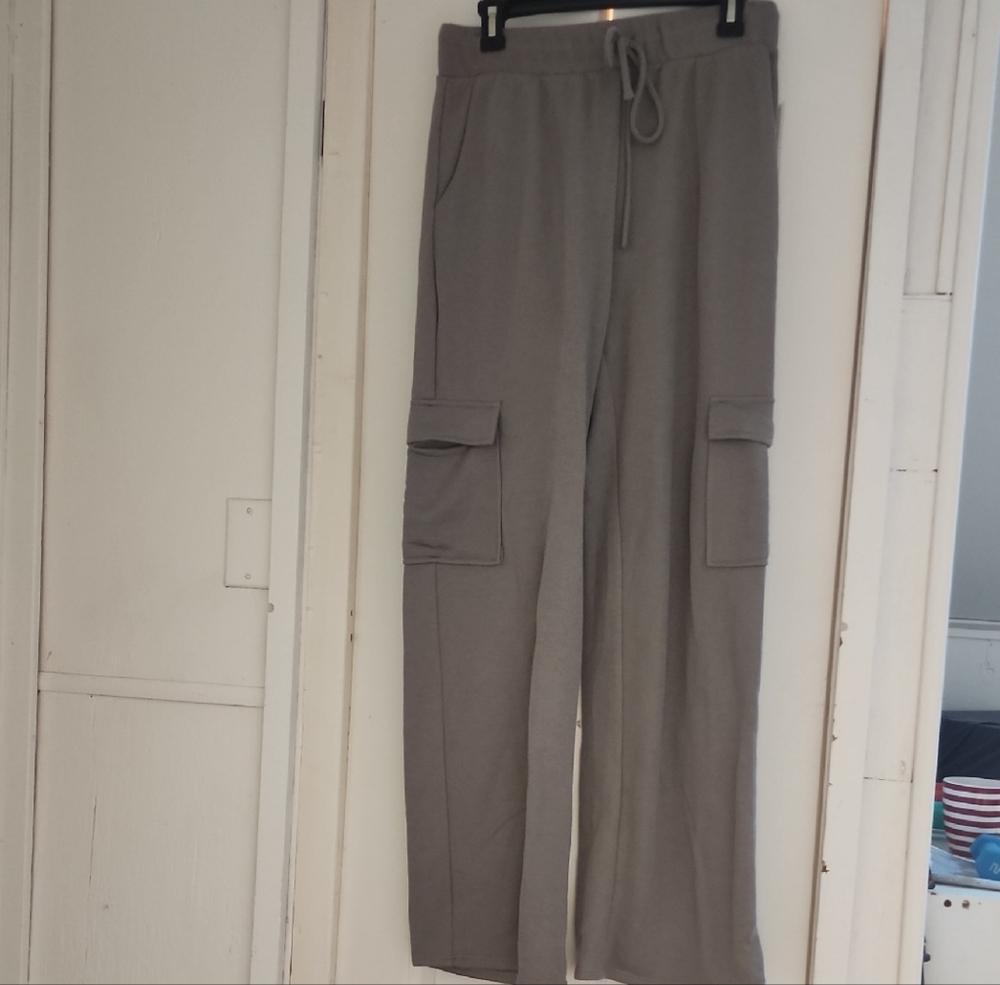 Gilli Heather Gray Knit Pants